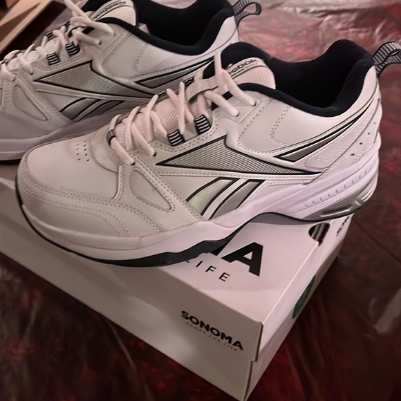 Reebok MemoryTech DMC Ride Sneakers - Picture 2 of 12